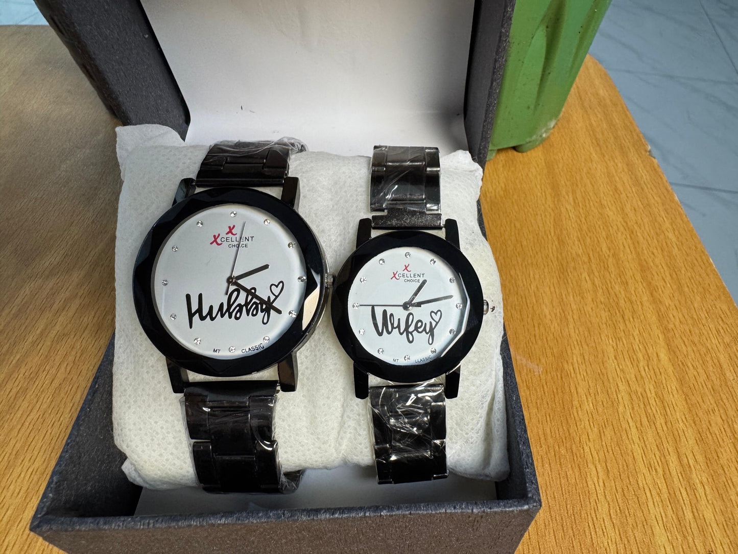 Timeless Duo – Hubby & Wifey Edition