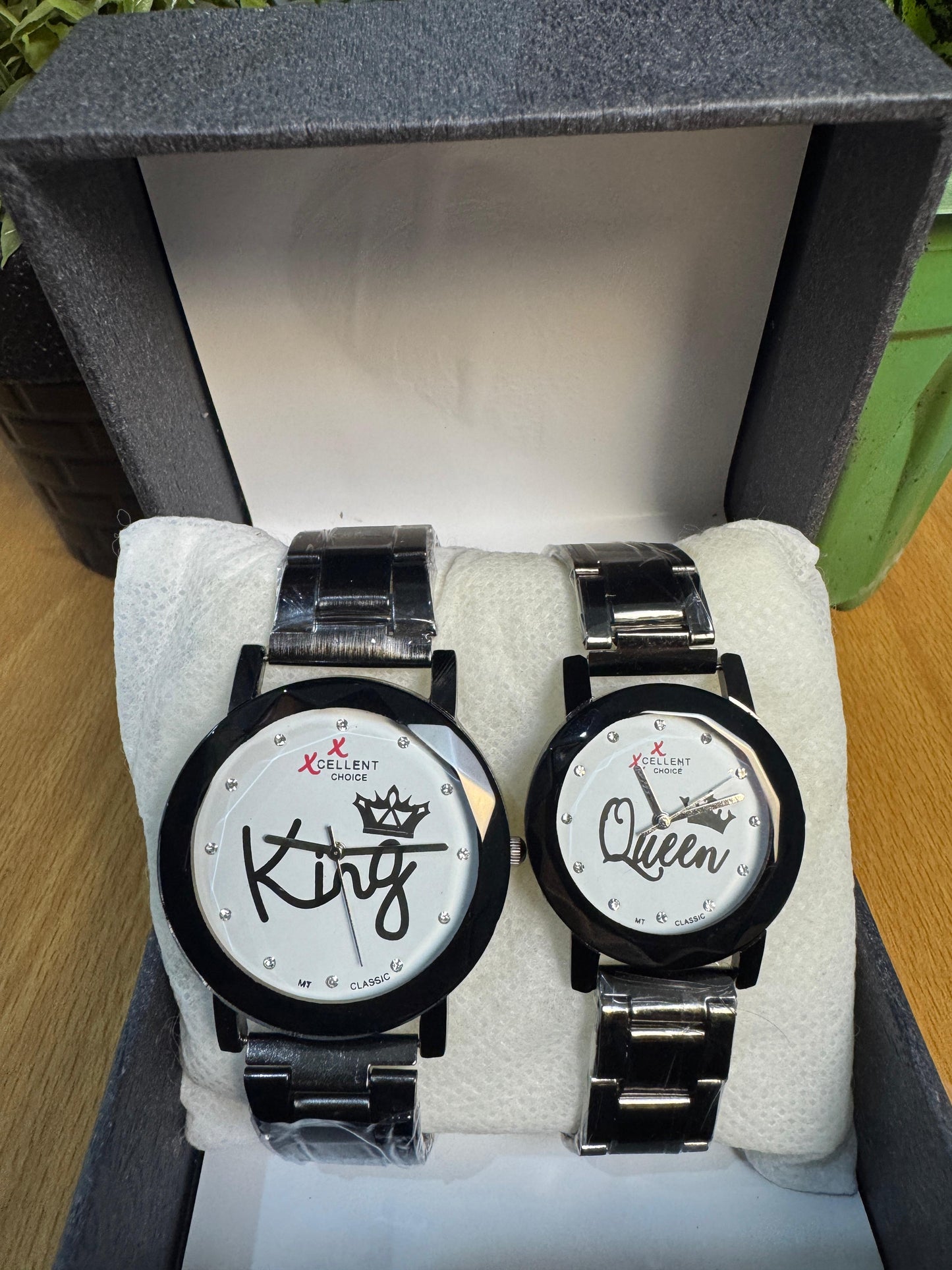 Timeless Duo – Hubby & Wifey Edition