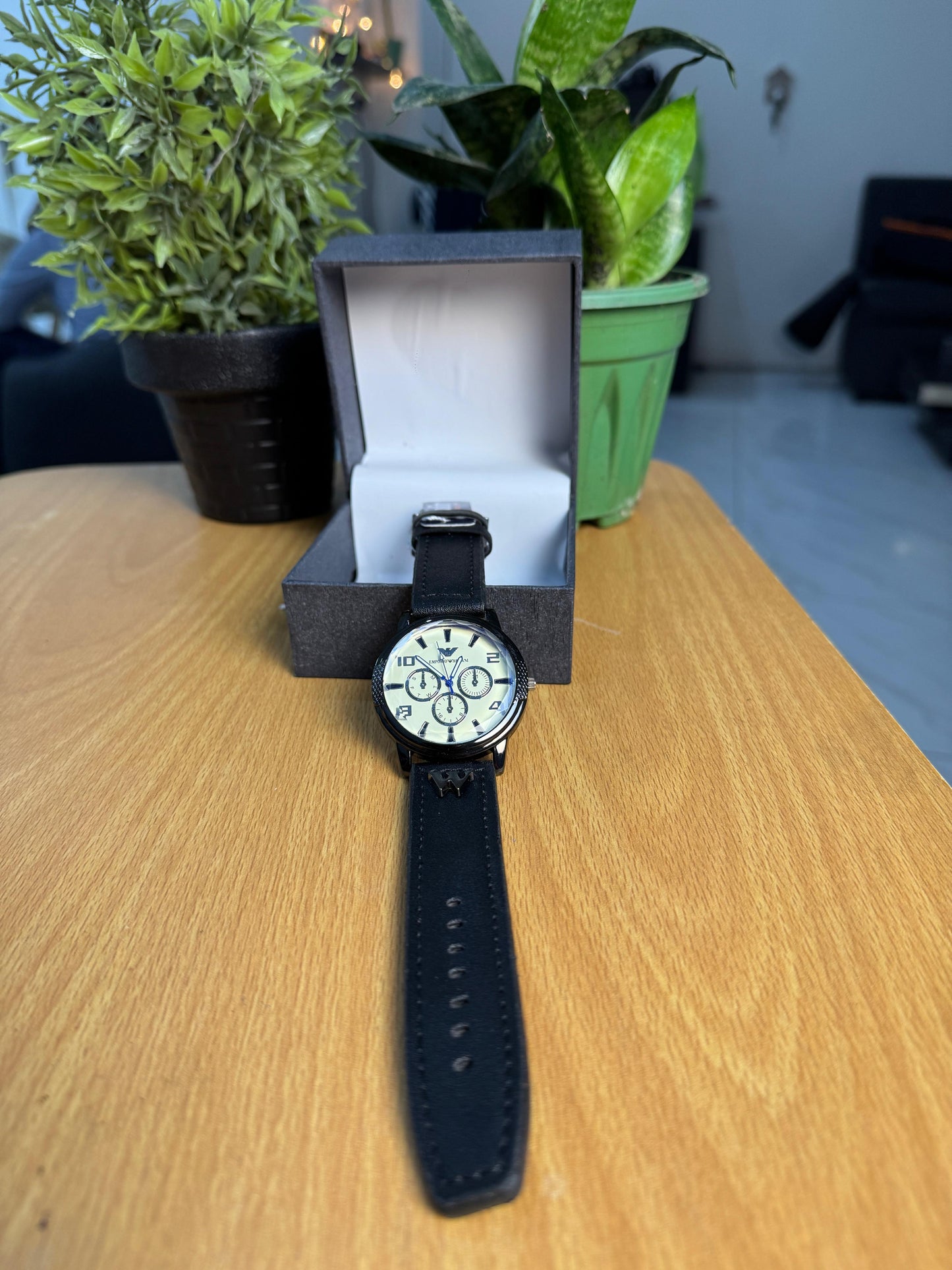 Emporio Armani Chronograph – Sophistication in Every Second